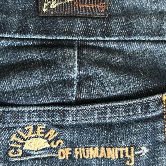 Citizen of humanity flare hip hugger - Picture 2 of 4